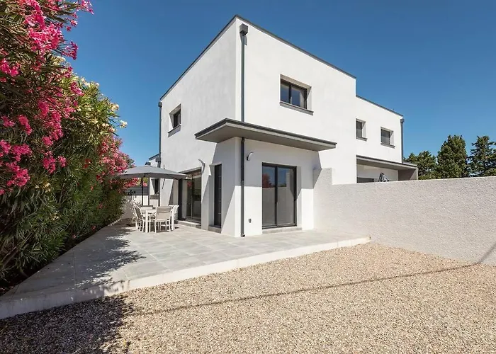 Villa Moon - 600M Plage - Clim - 6 Pers - Cap D\'Agde